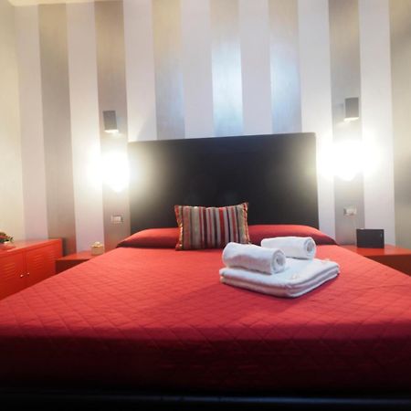 St. Peter Luxury Inn Рим Экстерьер фото
